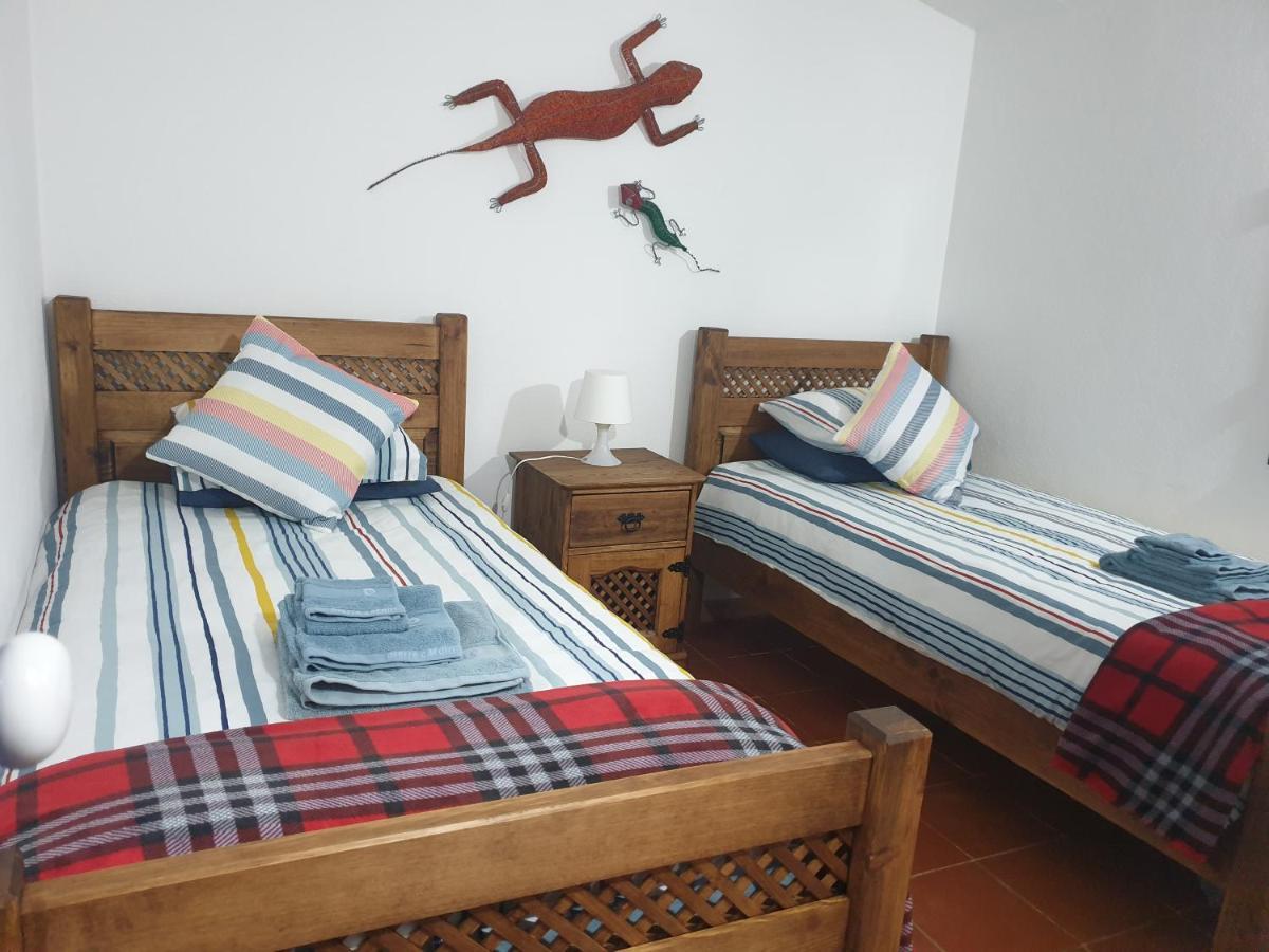 Sondela Self Catering Villa São Martinho do Porto Eksteriør bilde